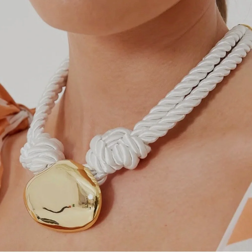 SOLD Tuckernuck Jewelry Collection | White and Gold Leila Necklace | New - Picture 1 of 7